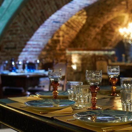 Romantisches Hotel Zur Post ブローデンバッハ エクステリア 写真